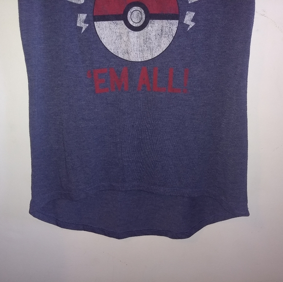 POKEMON T-SHIRT - Women's Medium - Graphic Tee // game tv cartoon pokeball logo - Picture 3 of 5